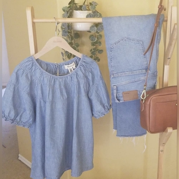 Madewell Denim/chambray top medium NWOT - Picture 1 of 10